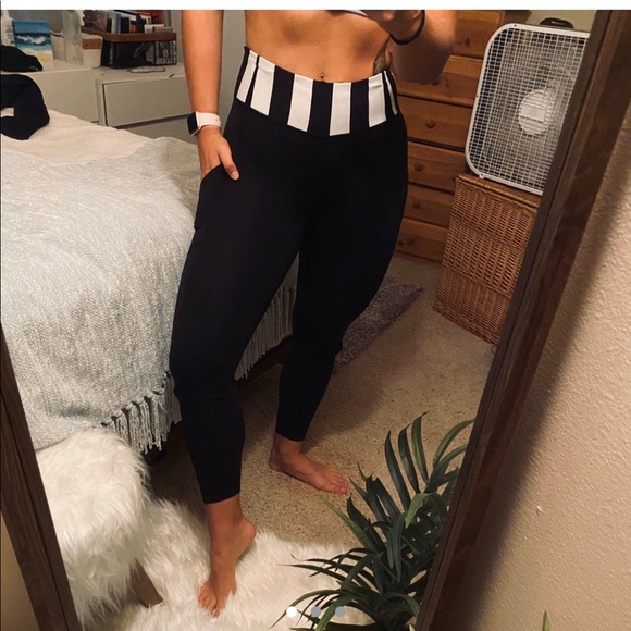 ‼️SOLD‼️ - Picture 3 of 3